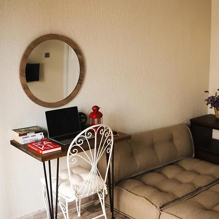 Casa Kuecuekkoey Bed & Breakfast Ayvalı