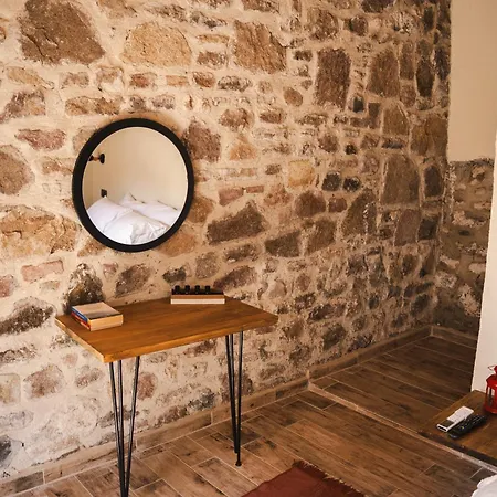 Casa Kuecuekkoey Bed & Breakfast Ayvalı